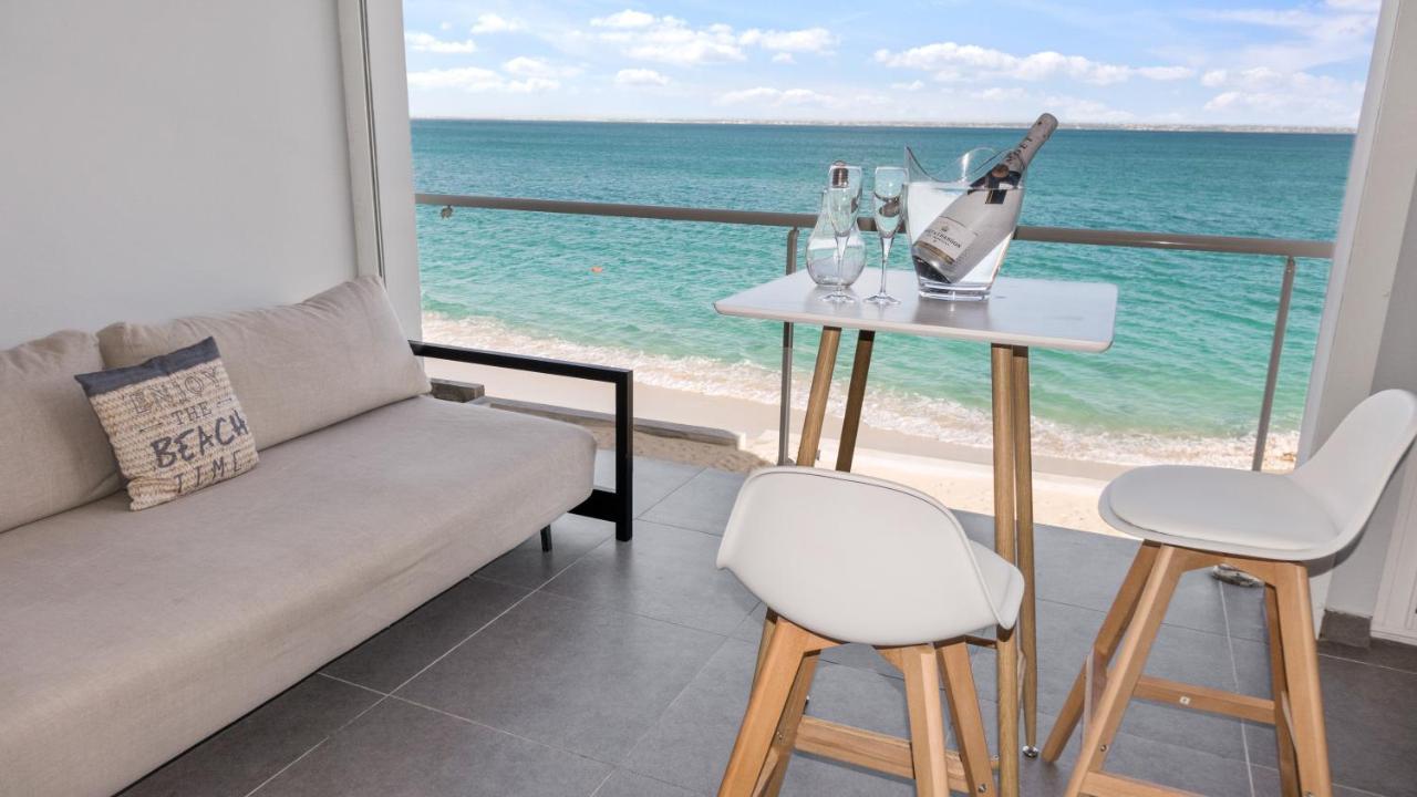 Official Page "Residence Bleu Marine" - Sea View Apartments & Studios - Saint-Martin French Side Grand Case Exteriör bild
